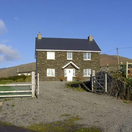 Allihies Lodge *